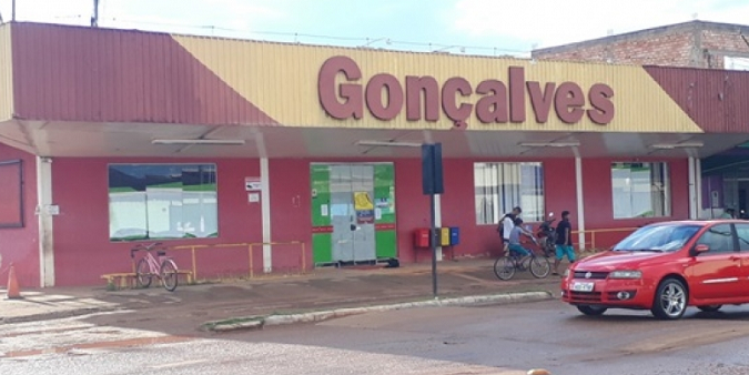 DIFICULDADES: Supermercado Gonçalves fecha as portas de uma das suas unidades