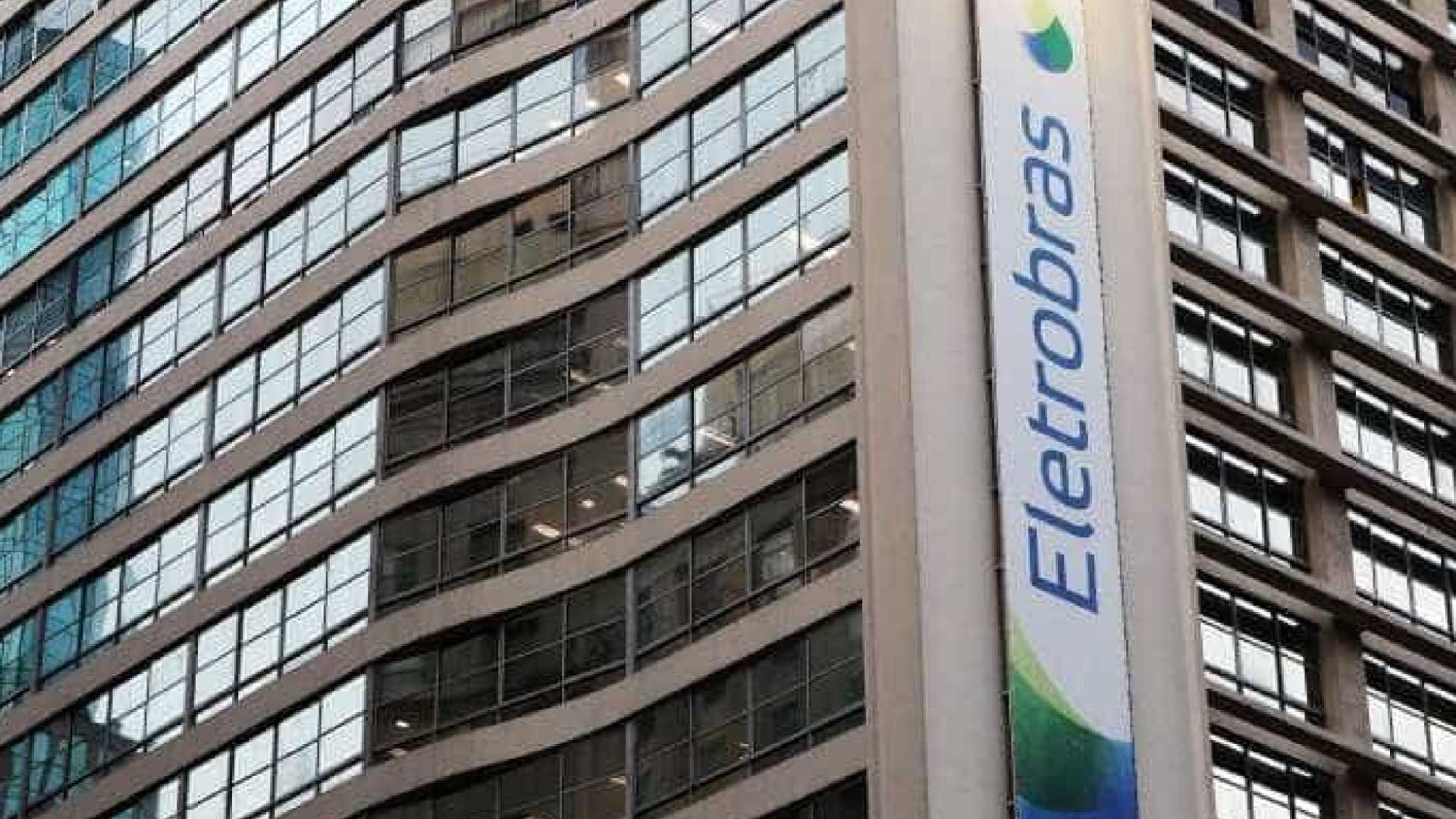 Privatização da Eletrobras fica mais distante após mudança em decreto