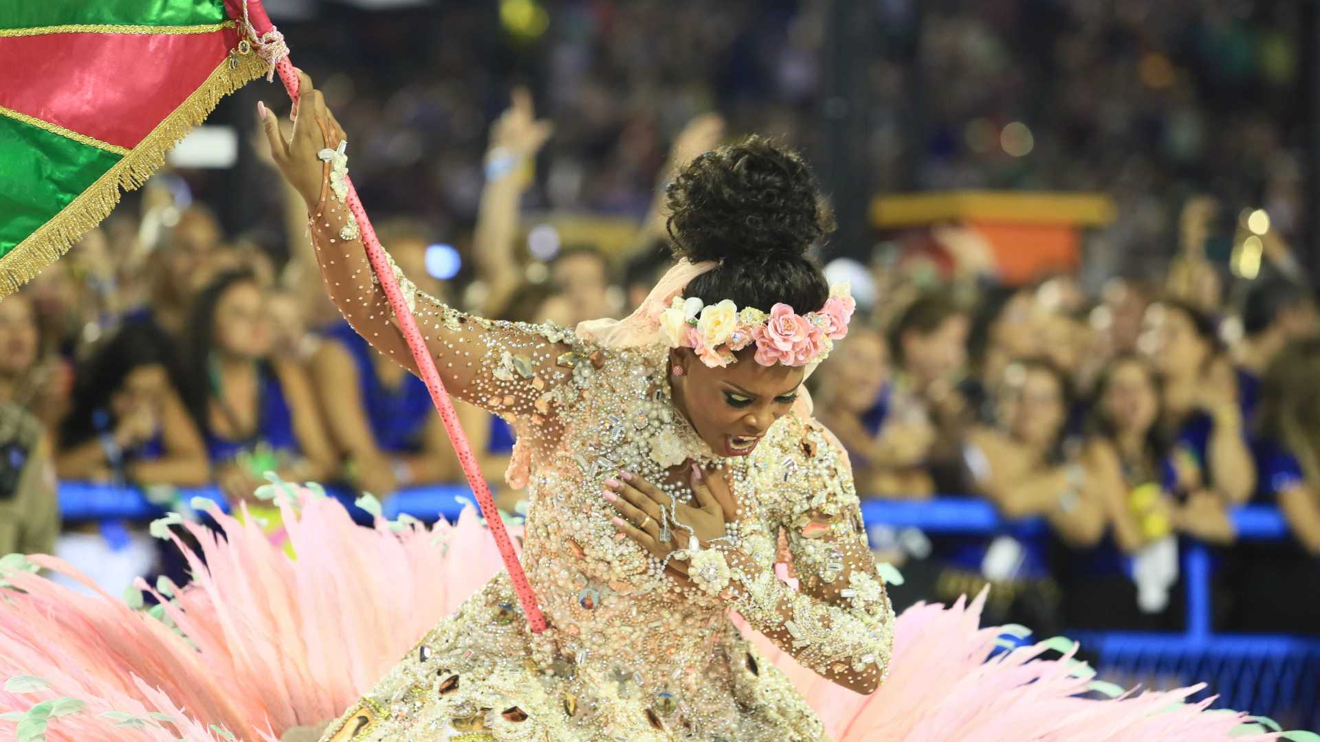 HISTÓRIA: Mangueira vai homenagear Marielle Franco no samba do carnaval de 2019