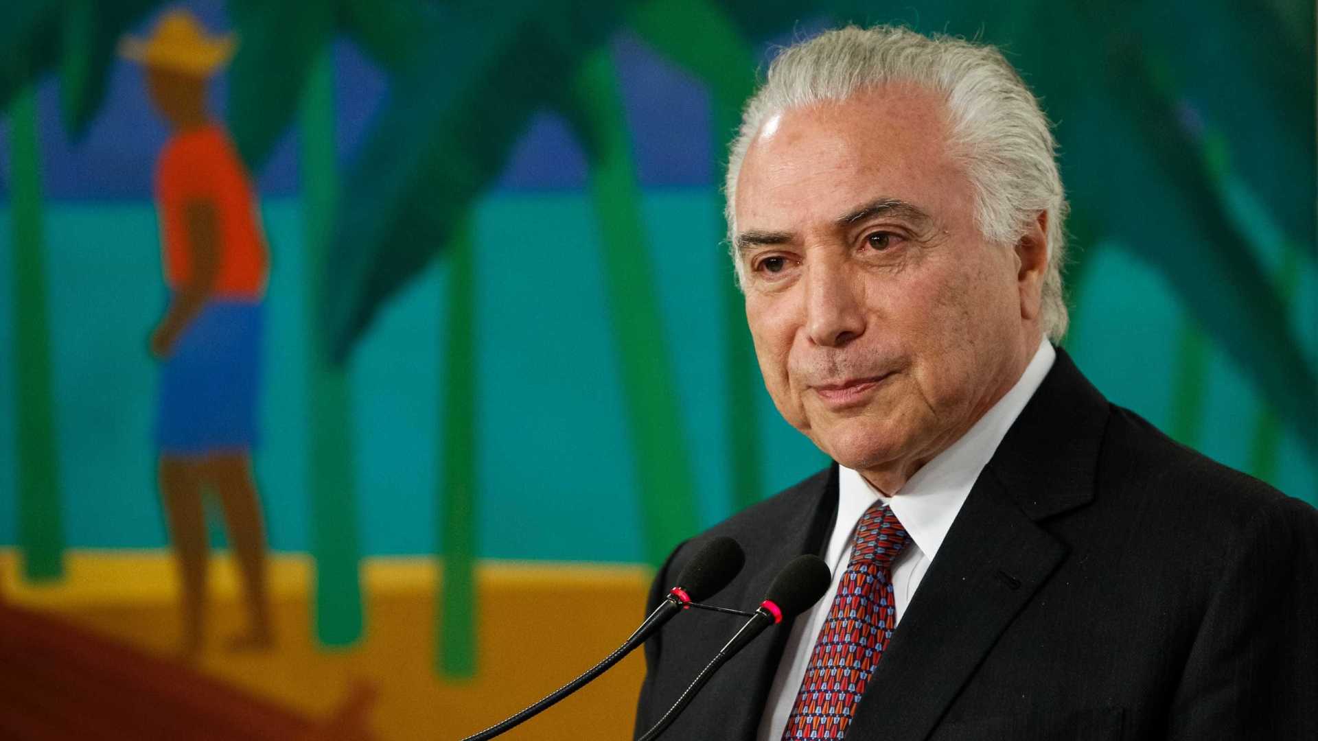 CAMINHONEIROS: Após pressão, Governo Federal revoga tabela do frete