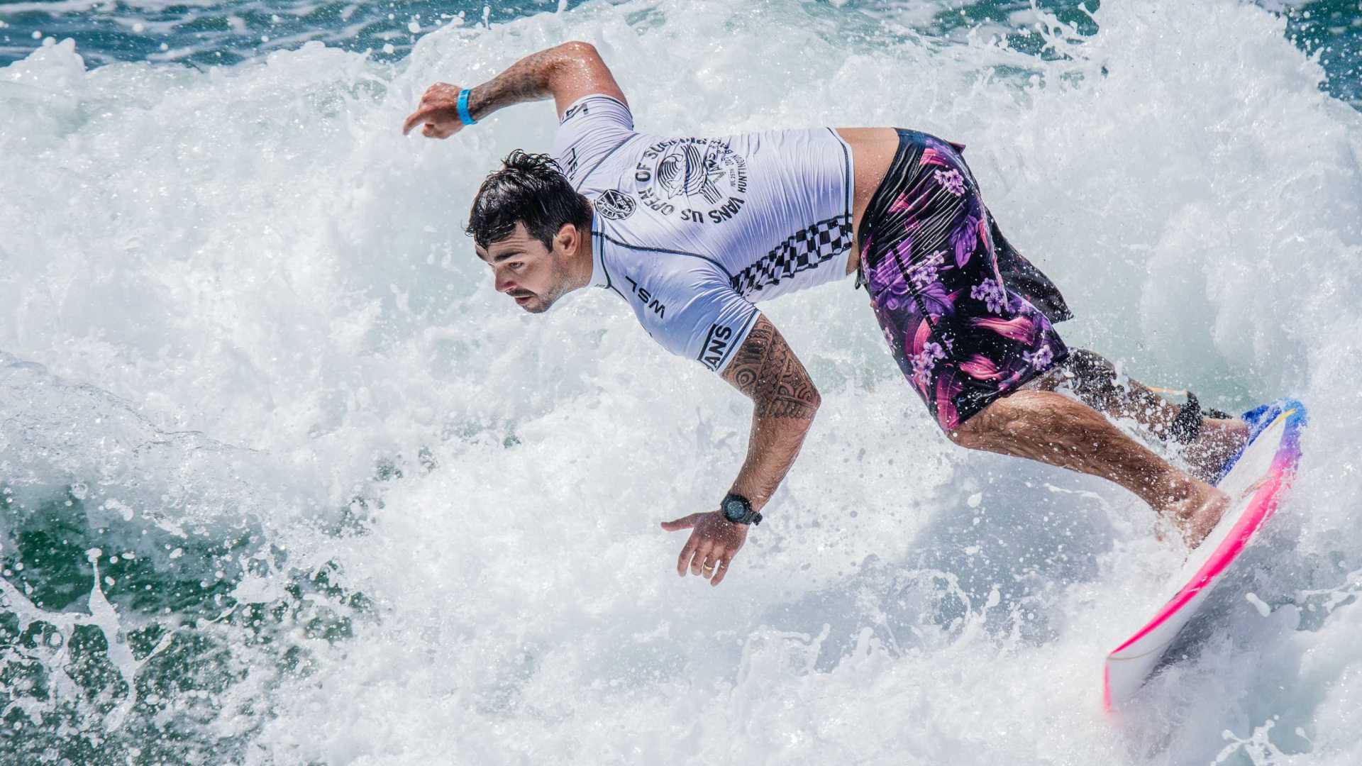 CIRCUITO MUNDIAL: Surfista brasileiro Willian Cardoso brilha e fatura título na Indonésia