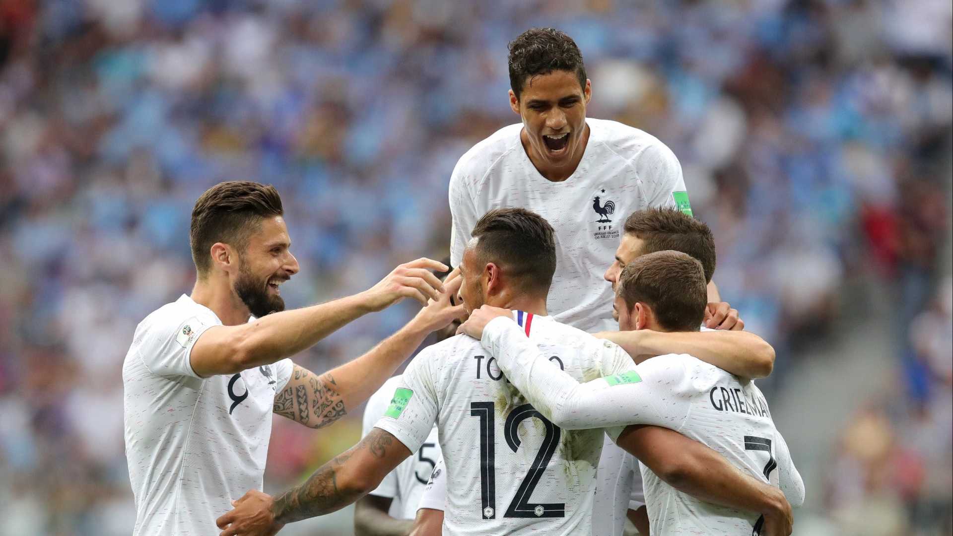 NIZHNY NOVGOROD: Com gols de Griezmann e Varane, França elimina Uruguai nas quartas