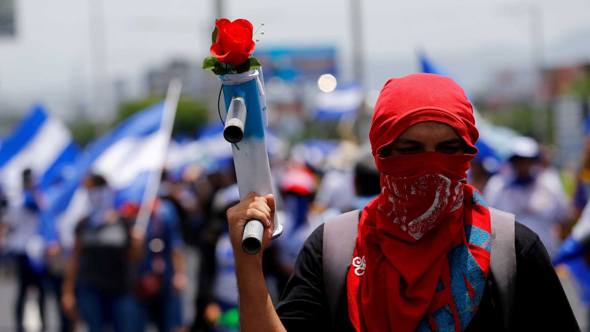 PROTESTO: Documentarista brasileira é deportada após ter sido detida na Nicarágua