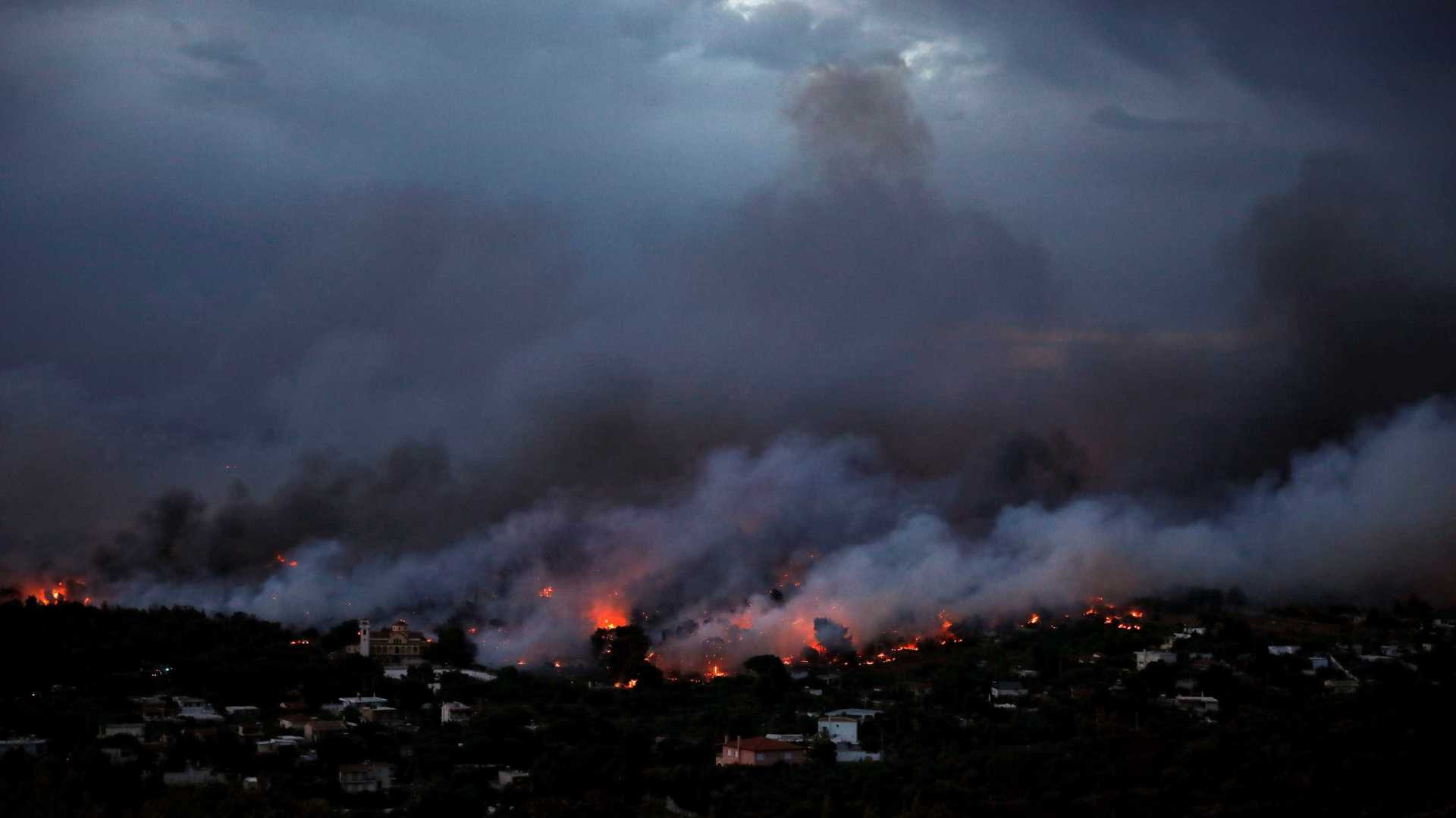 RELATO: Brasileira relata momentos de desespero em incêndios na Grécia