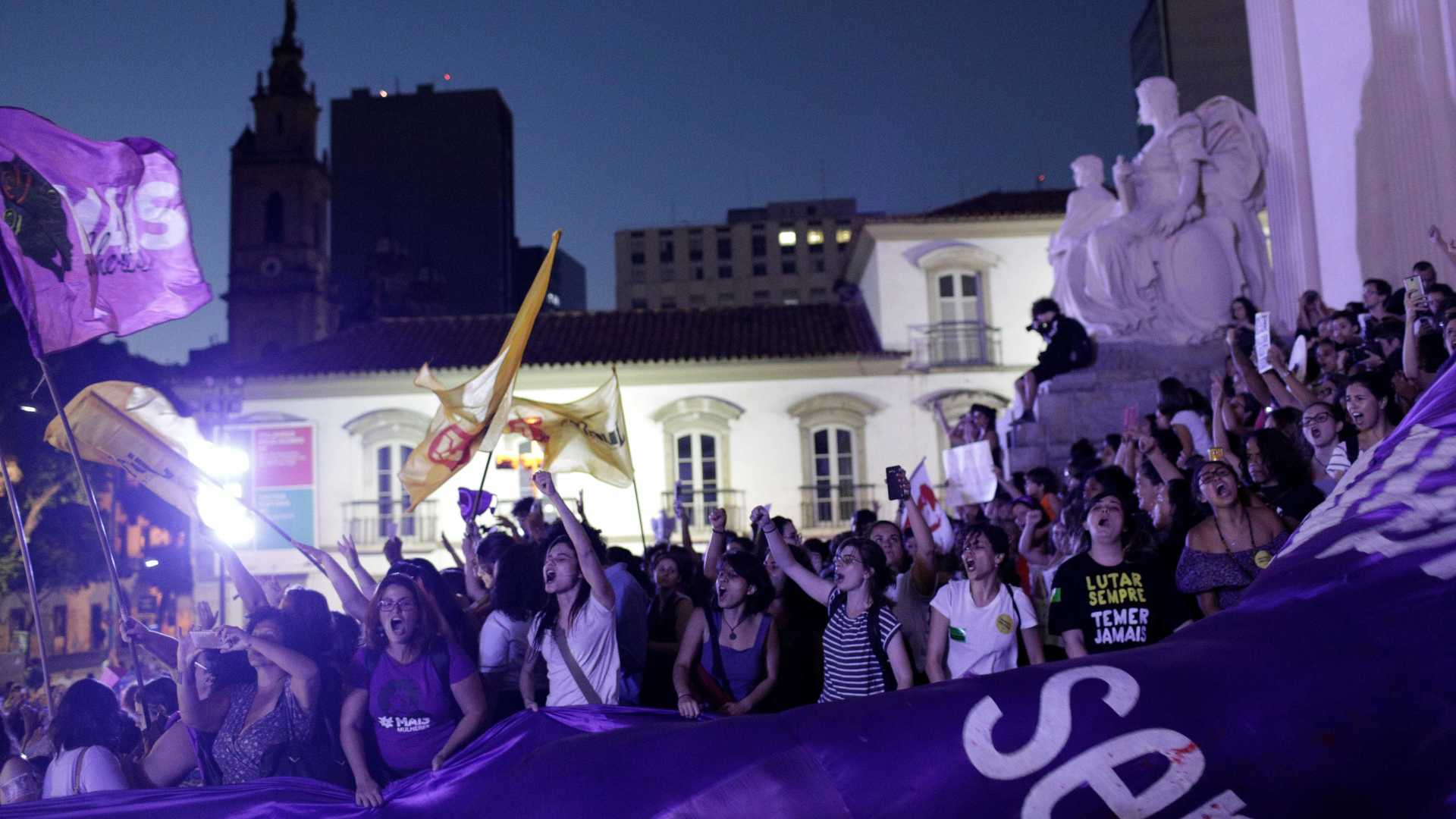 DIREITO DAS MULHERES: Ação que pede legalização do aborto será debatida nesta sexta