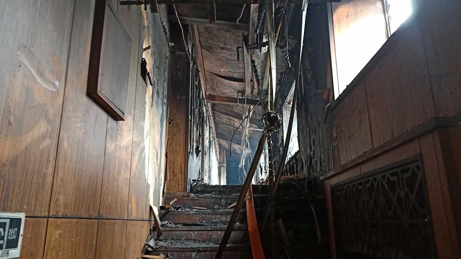 TRAGÉDIA: Incêndio deixa pelo menos 18 mortos em hotel na China