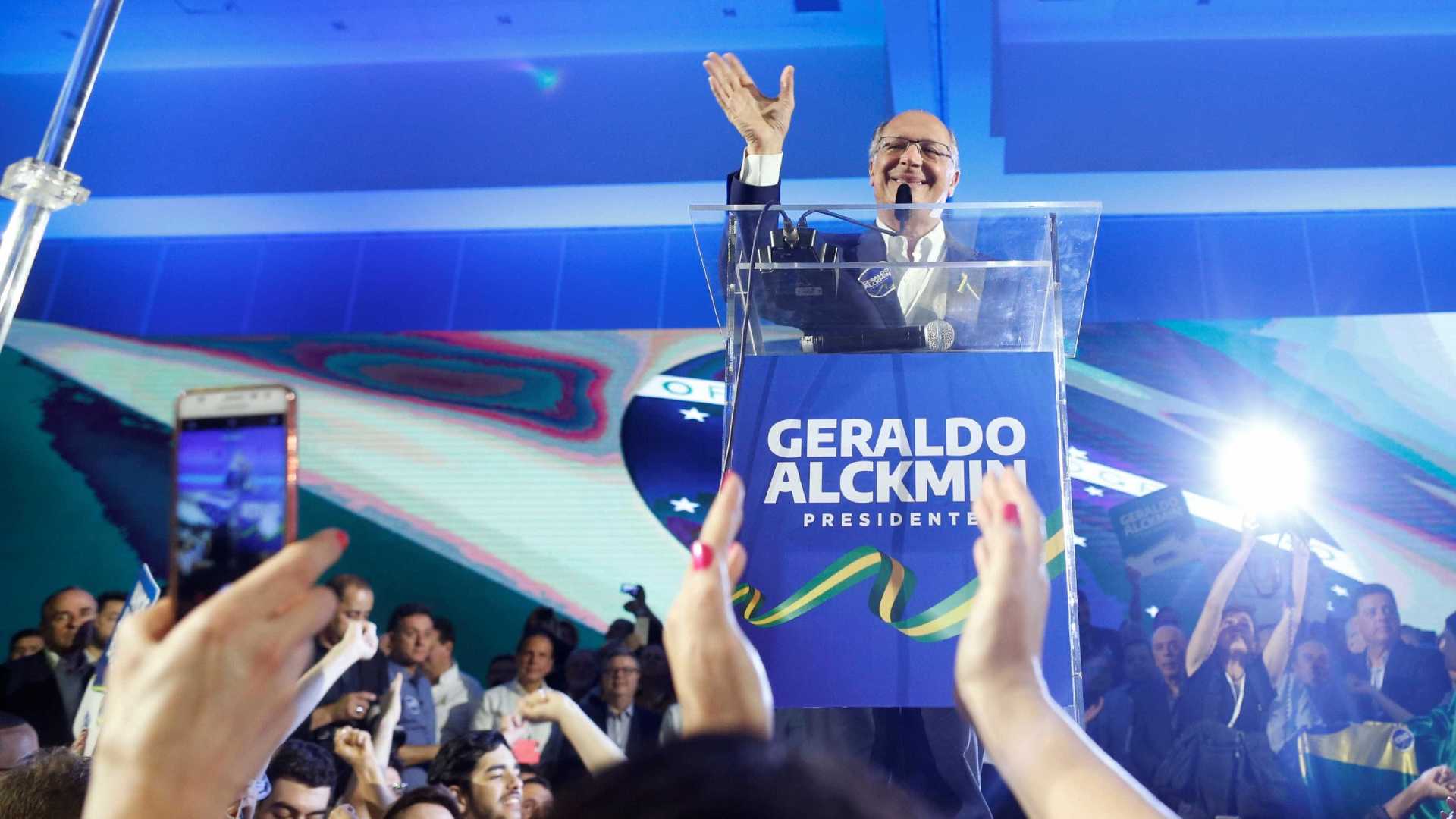 ESTRATÉGIA: Alckmin faz ofensiva para mudar imagem e virar candidato dos pobres