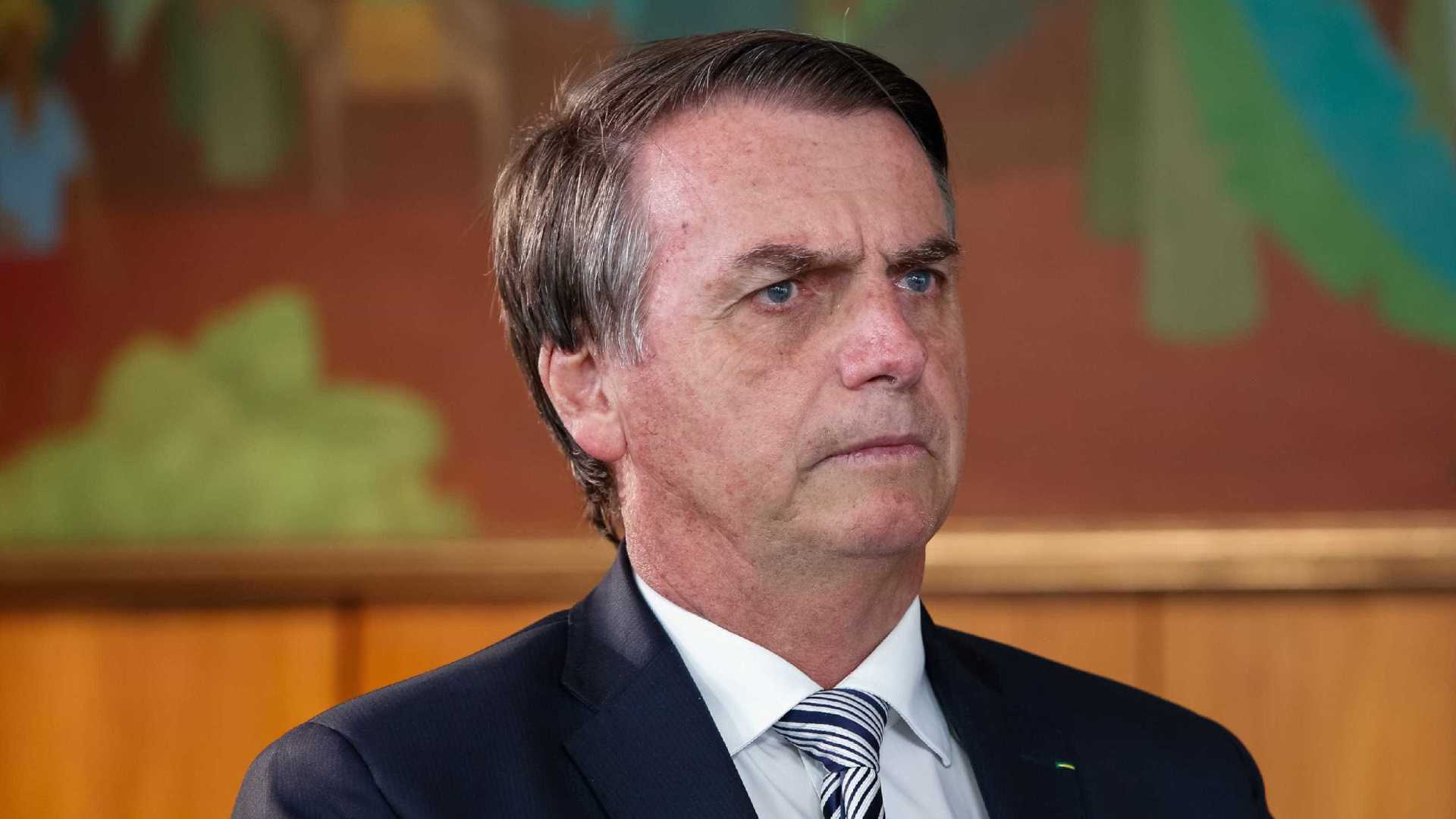 ATAQUES: Bolsonaro quer classificar ações de criminosos no Ceará como terrorismo