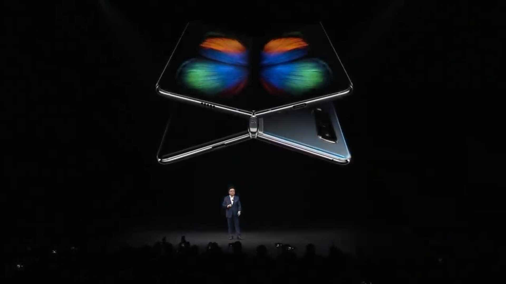 TELA: Samsung garante que não vai adiar lançamento do Galaxy Fold