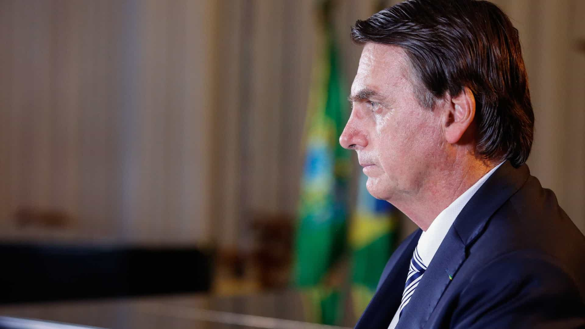 PREVIDÊNCIA: Idade mínima para mulheres pode passar de 62 para 60, diz Bolsonaro