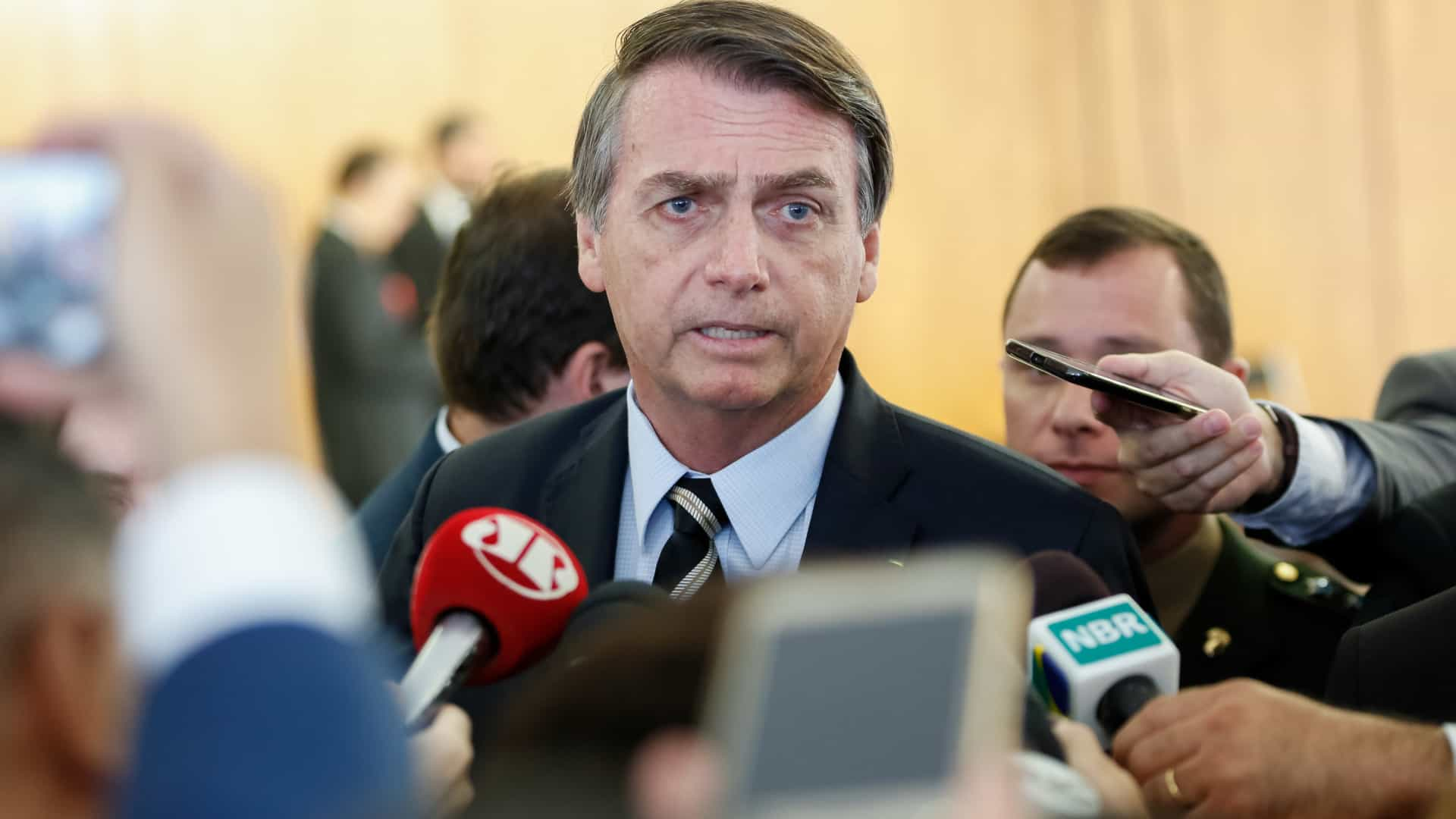 PRESIDENTE: 'Até segunda, os 22 são ministros', diz Bolsonaro sobre Marcelo Álvaro