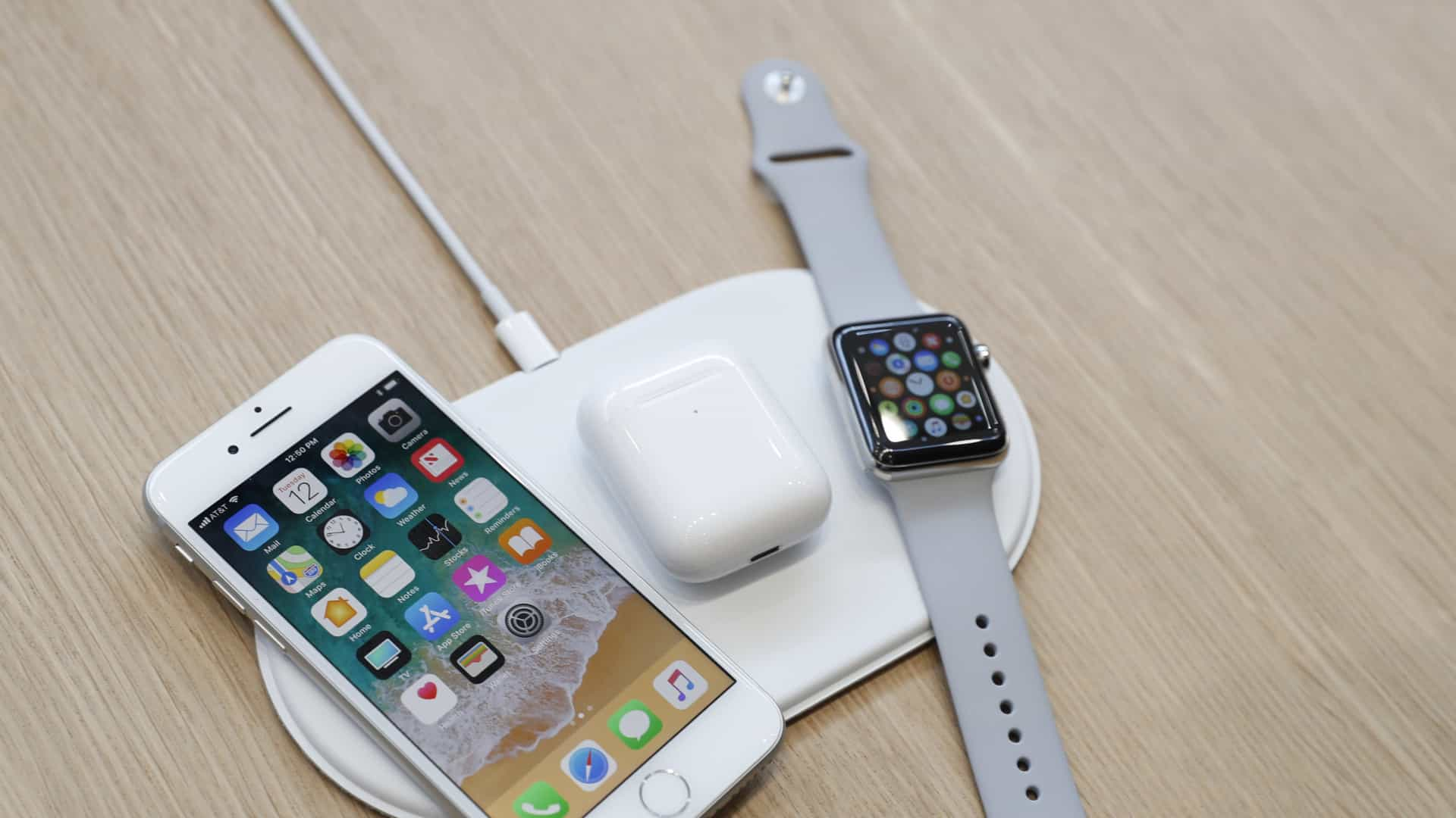 BATERIA: Apple cancelou carregador sem fios AirPower