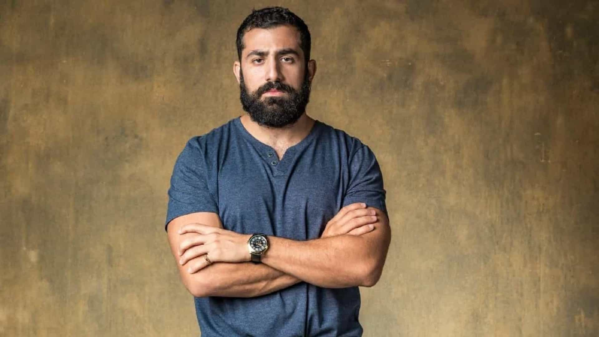 GLOBO: Ex-BBB Kaysar sofre acidente em gravação de 'Órfãos da Terra' e fica ferido