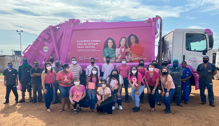 OUTUBRO ROSA: Caminhões cor de rosa da Marquise Ambiental já circulam na cidade 