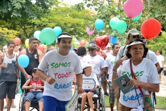 Pacientes com doenças raras pedem liberação de medicamentos