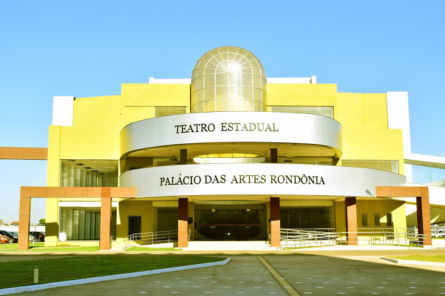 Com o teatro interditado, espetáculos de dança voltam às quadras de esportes