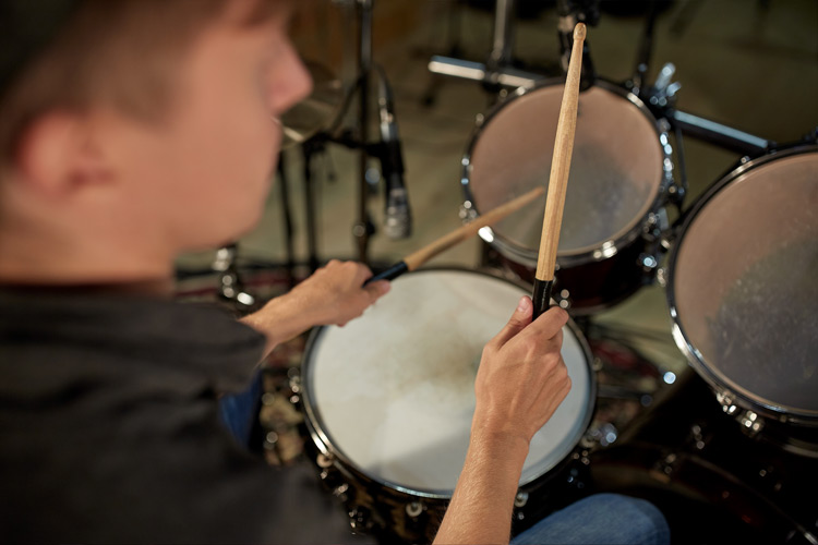 MÚSICA: Encontro de bateristas neste domingo será no  Espaço Alternativo