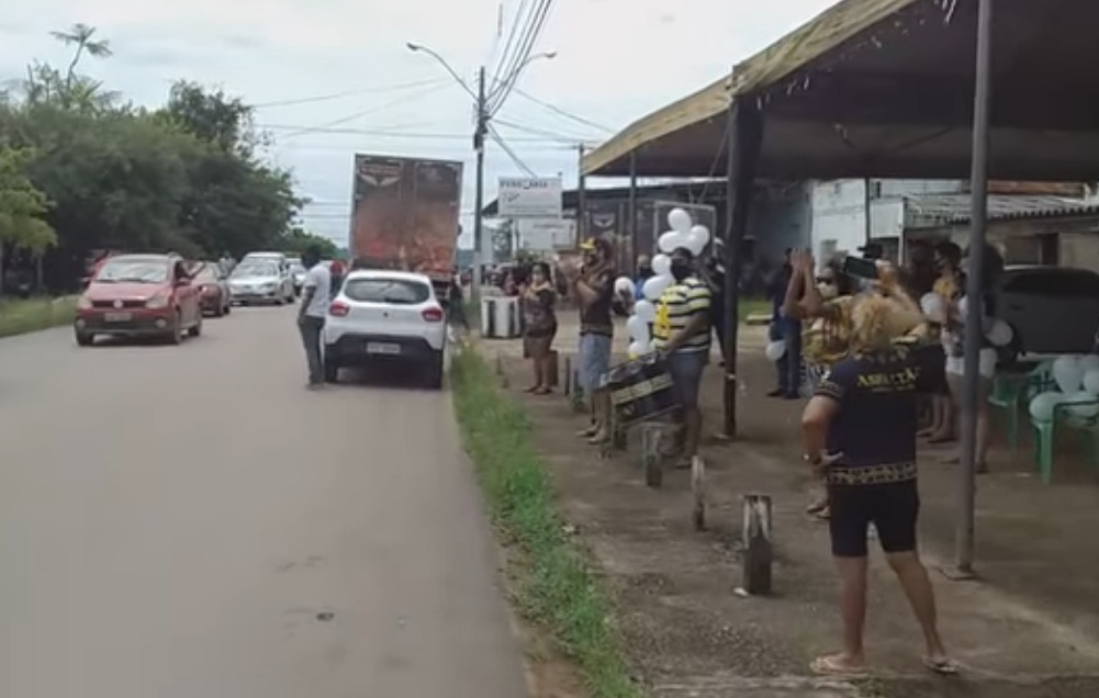 PANDEMIA: Amigos do Asfaltão se despedem de músico na capital 