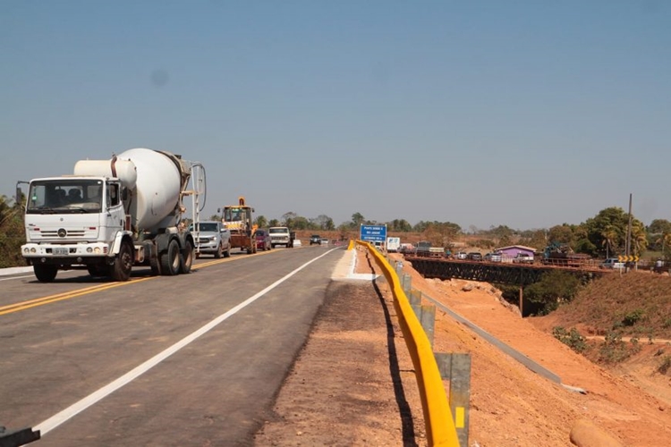 INVESTIMENTO: Ponte sobre o rio Jamari é inaugurada na BR-421 pelo Governo