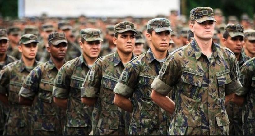 PREVIDÊNCIA: Bolsonaro faz reunião para analisar proposta de reforma dos militares