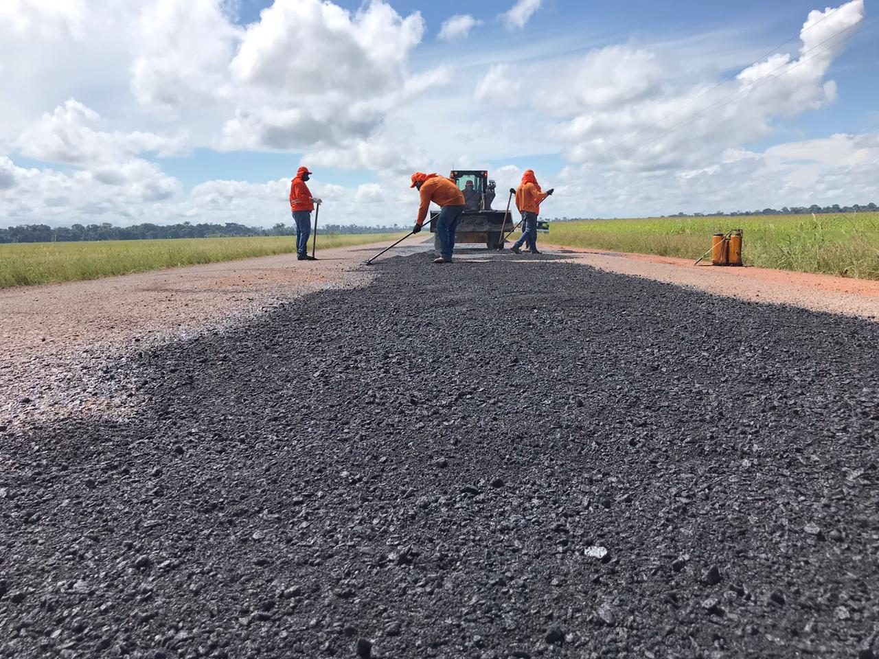 RODOVIA 205: DER inicia a recuperação de 66 km da via que liga Cujubim à BR-364