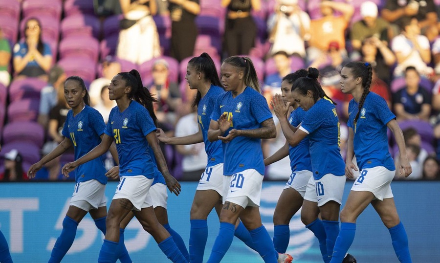 FUTEBOL: Brasil encara Alemanha em último amistoso antes do Mundial feminino