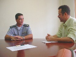 Prefeito empossa chefe da assessoria militar, que vai implantar a Casa Civil do Município