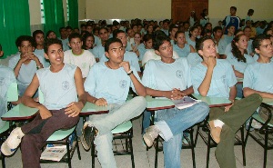  TRT participa de jornada da cidadania e atende mais de mil alunos