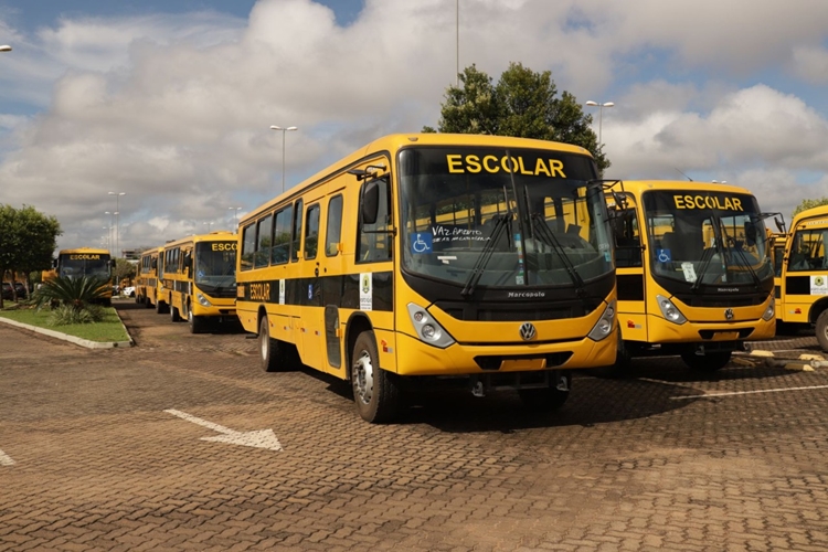 MOTORISTAS E MONITORES: Prefeitura divulga resultado final do processo seletivo e convoca profissionais