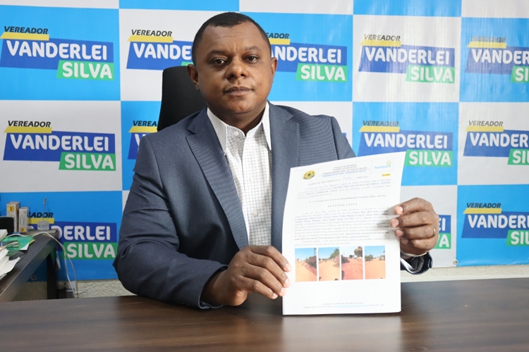 REIVINDICAÇÃO: Vanderlei  Silva solicita melhorias para o Bairro Aponiã. 