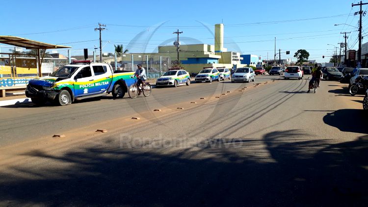 GRAVE: Violento acidente envolvendo viatura da PM deixa sargento e mais dois feridos