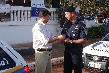 Polícia Militar de Guajará recebe viaturas para reforçar segurança na fronteira