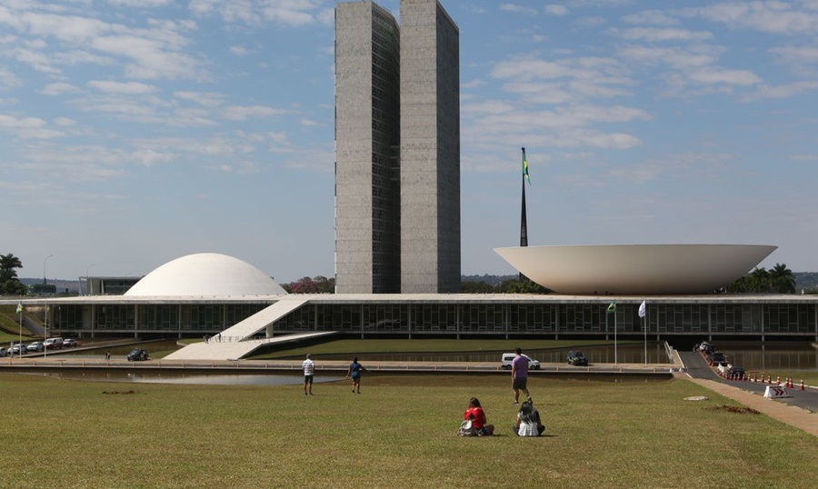 RETROCESSO: Congresso Nacional mais conservador pode dificultar avanço de pautas feministas