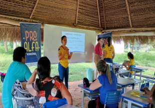 EDUCAÇÃO: Impasse entre Justiça e TCE adia concurso para professor indígena em Rondônia