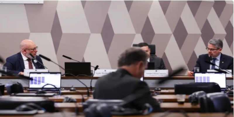 EX-GOVERNADORES: CPI do Crime Organizado convoca Ibaneis, Cláudio Castro e Campos Neto