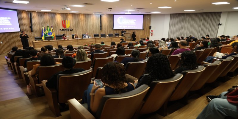 SEMINÁRIO: MPRO defende direito de pessoas LGBTQIAPN+ à vida sem discriminação