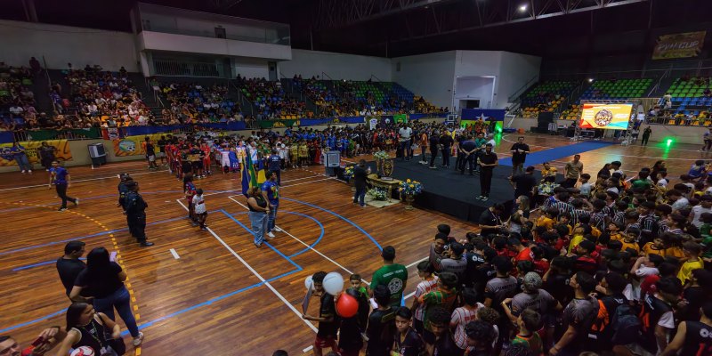 EM PORTO VELHO: Cerimônia abre PVH Cup e reúne jovens talentos do futebol